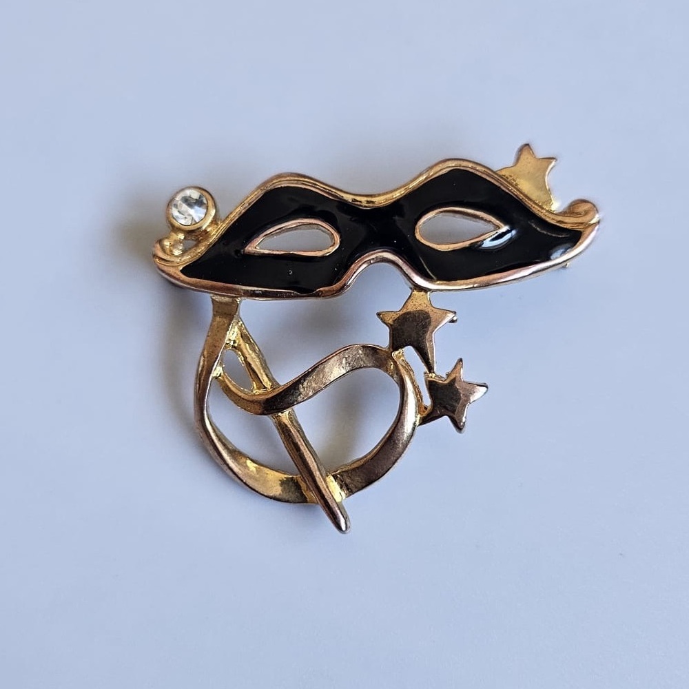 Gold and Black Masquerade Ball Mask Brooch